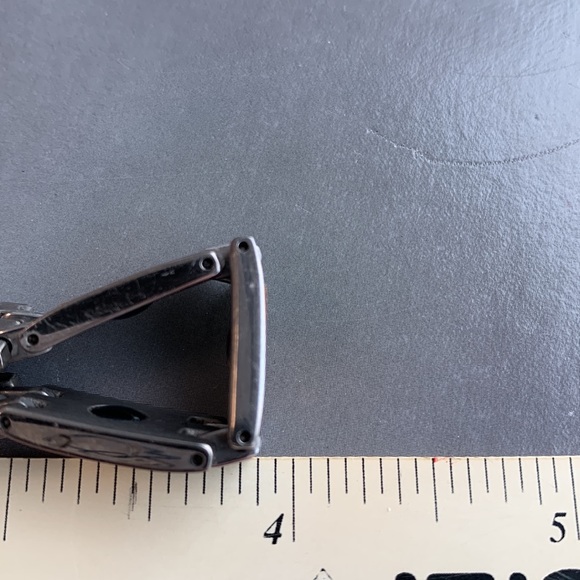 Gold and Silver Toned Steel Magnetic Unisex Bracelet - Picture 4 of 4